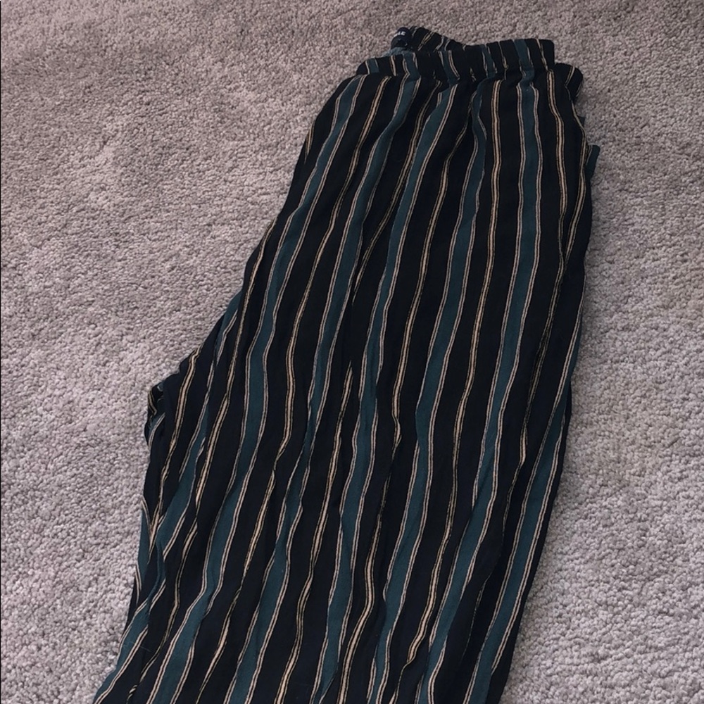 Brandy Melville-one size! Striped pants